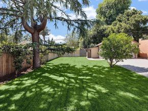 977 N Hill Avenue, Pasadena CA 91104