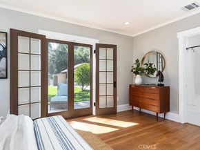 977 N Hill Avenue, Pasadena CA 91104