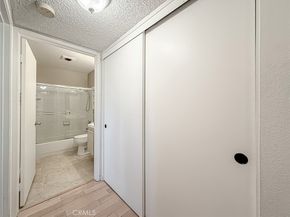 7050 Shoup 163, Canoga Park CA 91303