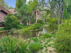 7050 Shoup 163, Canoga Park CA 91303