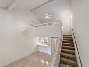 7050 Shoup 163, Canoga Park CA 91303