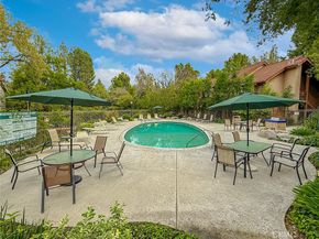 7050 Shoup 163, Canoga Park CA 91303