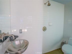 1011 N Orange Grove Avenue 5, West Hollywood CA 90046