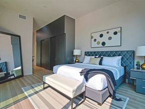 1011 N Orange Grove Avenue 5, West Hollywood CA 90046