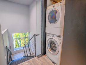 1011 N Orange Grove Avenue 5, West Hollywood CA 90046