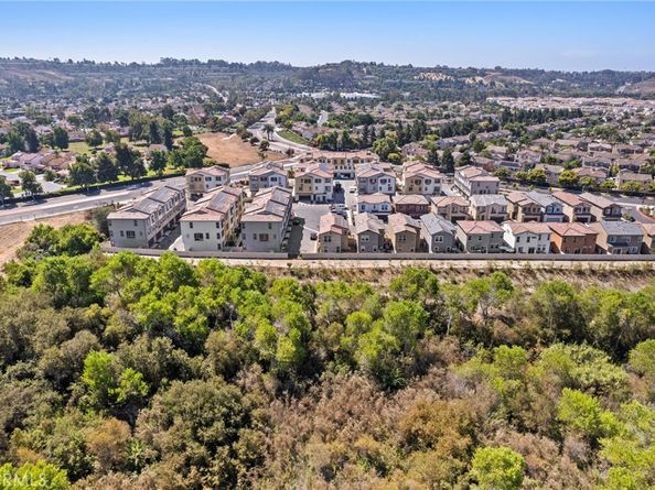 4398 Cadence Way, Oceanside CA 92057