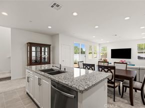 4398 Cadence Way, Oceanside CA 92057