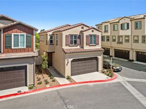 4398 Cadence Way, Oceanside CA 92057