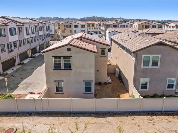 4398 Cadence Way, Oceanside CA 92057