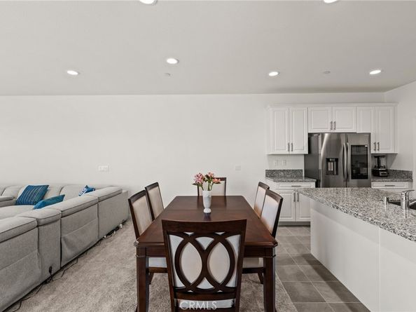 4398 Cadence Way, Oceanside CA 92057