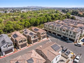 4398 Cadence Way, Oceanside CA 92057