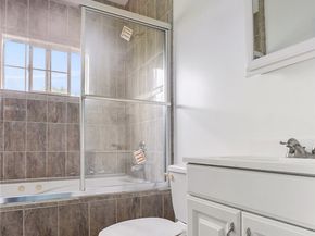 6648 Gaviota Avenue, Van Nuys CA 91406