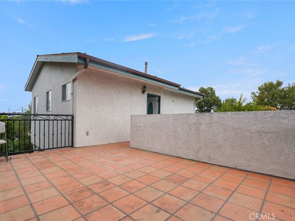 6648 Gaviota Avenue, Van Nuys CA 91406