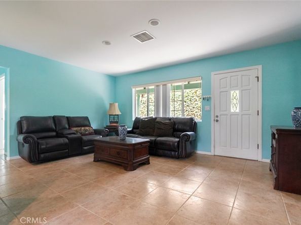 6648 Gaviota Avenue, Van Nuys CA 91406