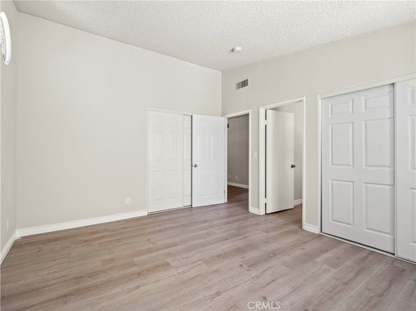 11384 Dronfield 36, Pacoima CA 91331