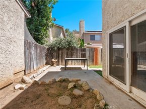 11384 Dronfield 36, Pacoima CA 91331