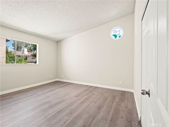 11384 Dronfield 36, Pacoima CA 91331