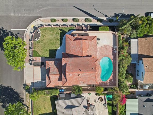 19040 Celtic Street, Porter Ranch CA 91326
