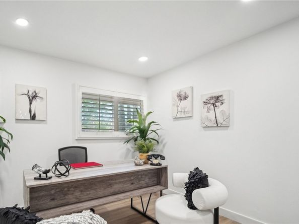 19040 Celtic Street, Porter Ranch CA 91326