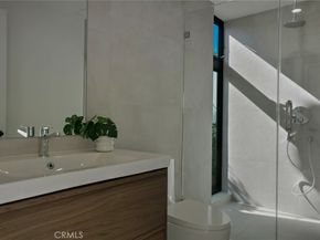 4939 Petit Avenue, Encino CA 91436