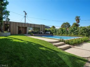 4939 Petit Avenue, Encino CA 91436