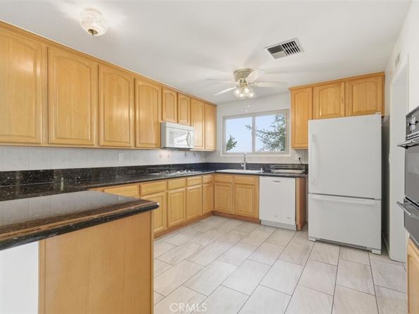 6820 Gross Avenue, West Hills CA 91307