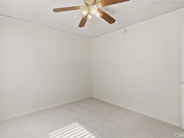 6820 Gross Avenue, West Hills CA 91307