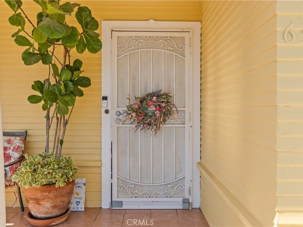 63 Yale Street, Pasadena CA 91103