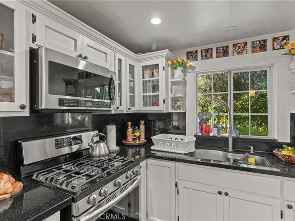 63 Yale Street, Pasadena CA 91103