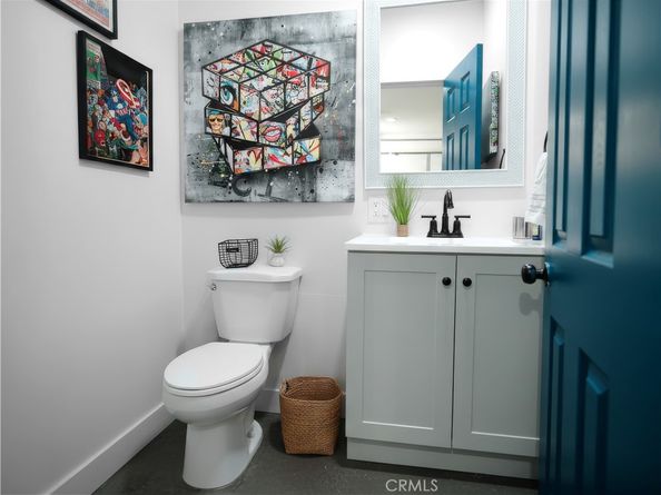 2330 W 29th Place, Los Angeles CA 90018