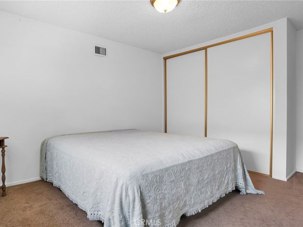 18944 Prairie Street, Northridge CA 91324