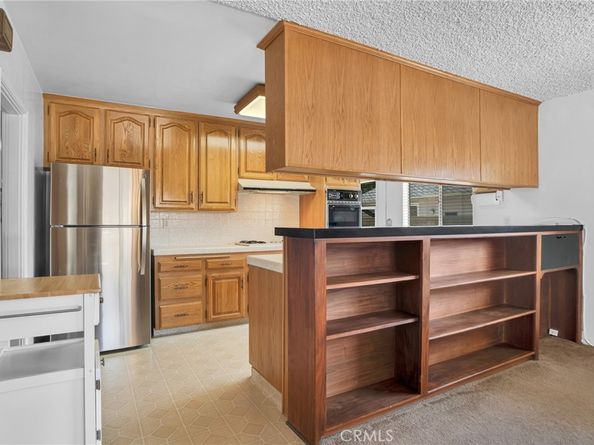 18944 Prairie Street, Northridge CA 91324