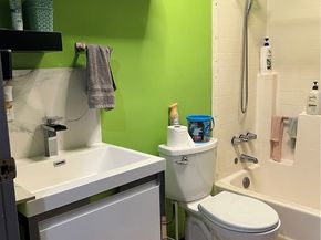 9122 S Hoover Street, Los Angeles CA 90044