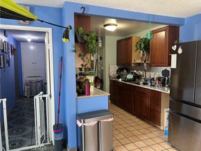 9122 S Hoover Street, Los Angeles CA 90044