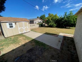 7642 Wish Avenue, Lake Balboa CA 91406