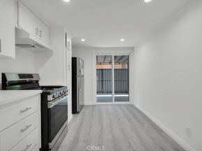 10732 Hatteras Street, North Hollywood CA 91601