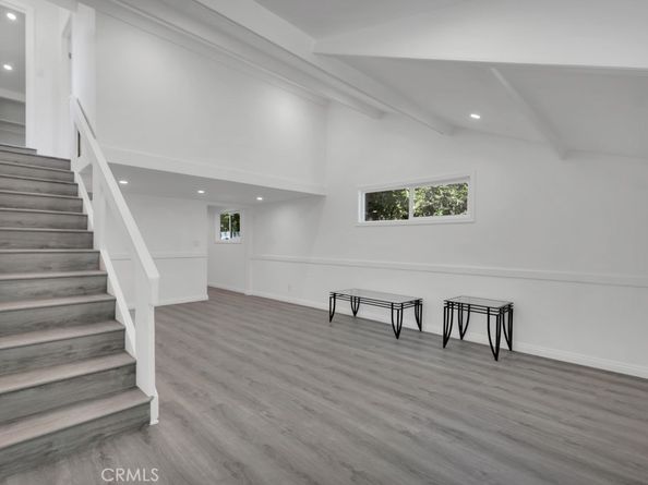 10732 Hatteras Street, North Hollywood CA 91601