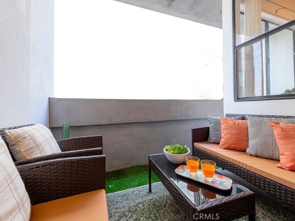 839 Larrabee Street 6, West Hollywood CA 90069