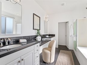 5547 Strand 101, Hawthorne CA 90250
