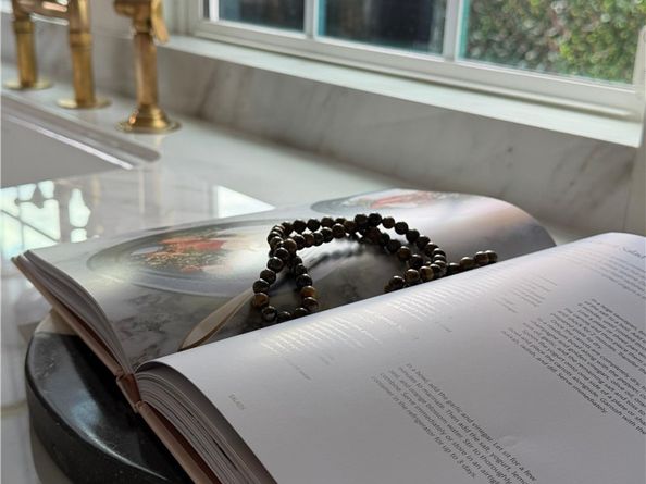 800 N Formosa, Los Angeles CA 90046