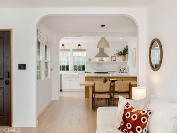 800 N Formosa, Los Angeles CA 90046