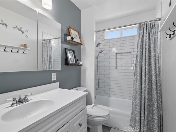 5030 W 130th Street, Hawthorne CA 90250