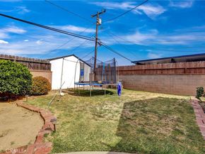 4238 Deeboyar Ave, Lakewood CA 90712
