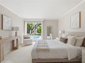 836 S Bundy Drive 303, Los Angeles CA 90049
