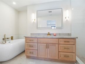 1703 Pescadores, San Pedro CA 90732