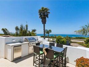 6512 Surfside Lane, Carlsbad CA 92011