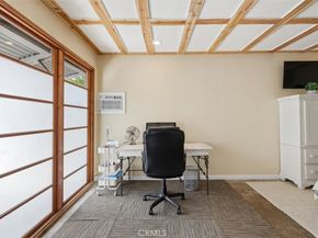 210 E 46th Street, Long Beach CA 90807