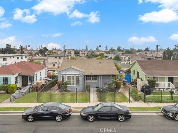 11210 Van Buren, Los Angeles CA 90044