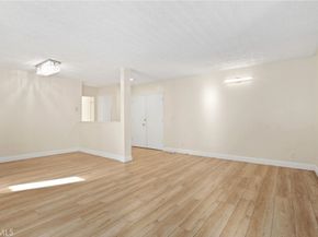 5651 Sumner Way 310, Culver City CA 90230