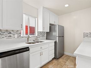 5651 Sumner Way 310, Culver City CA 90230